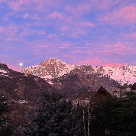 Courmayeur~Navetta Gratuita Per Il Centro+Impianti Luaran gambar