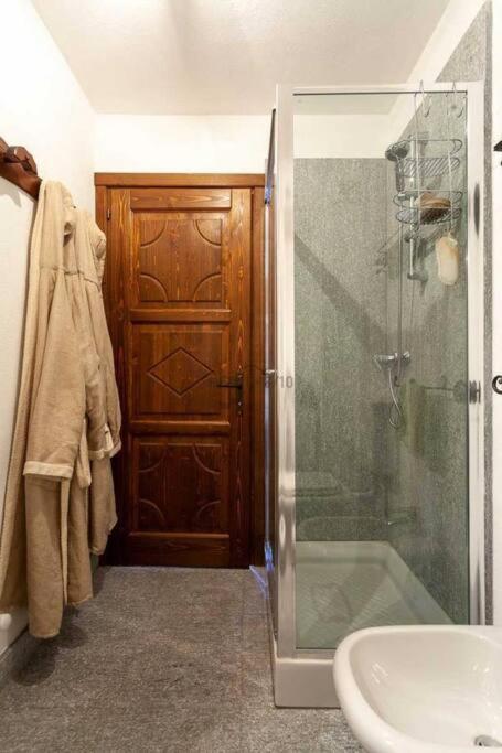 Courmayeur~Navetta Gratuita Per Il Centro+Impianti Luaran gambar
